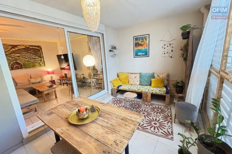 A vendre appartement T2 ,refait récemment, centre de  La Montagne,