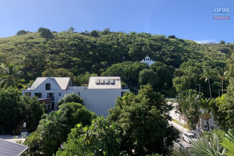 A SAISIR MAGNIFIQUE APPARTEMMENT NEUF T4 DUPLEX AU COEUR DE SAINT LEU