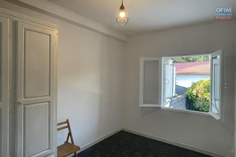 À vendre maison de type F7 - chambre 1