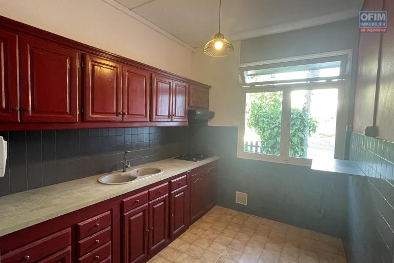 À vendre maison de type F7 - cuisine indépendante