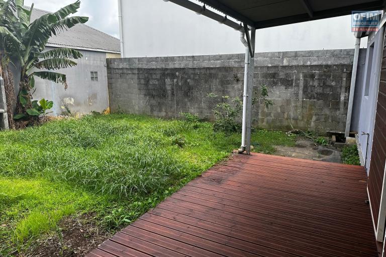 A louer Villa Maison jumelée de type F5 dans résidence sécurisée