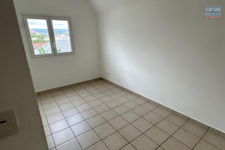 A louer Villa Maison jumelée de type F5 dans résidence sécurisée