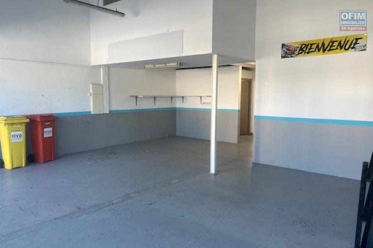 A louer local commercial de 96m2