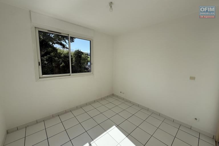 Bel appartement T3 entièrement rénové et climatisé de 78 m2 dans la résidence sécurisée les Terrasses de Bergame.