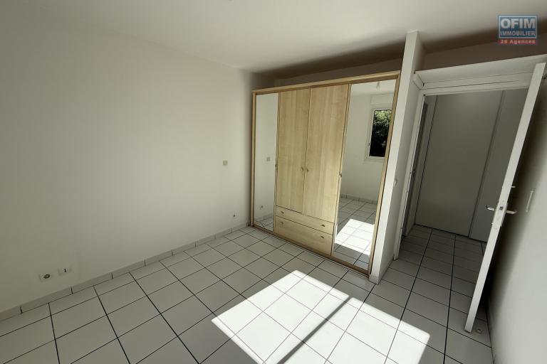 Bel appartement T3 entièrement rénové et climatisé de 78 m2 dans la résidence sécurisée les Terrasses de Bergame.