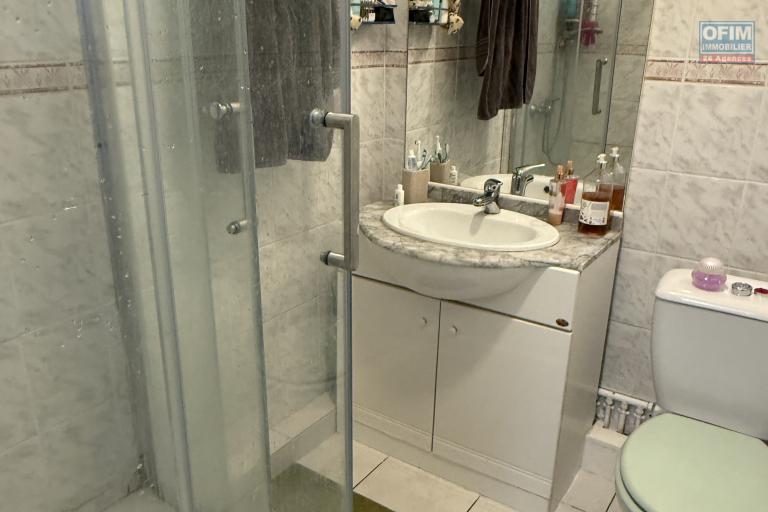 Studio + une pièce sans fenêtre, Résidence Les sirènes 2, pour un investissement locatif uniquement.
