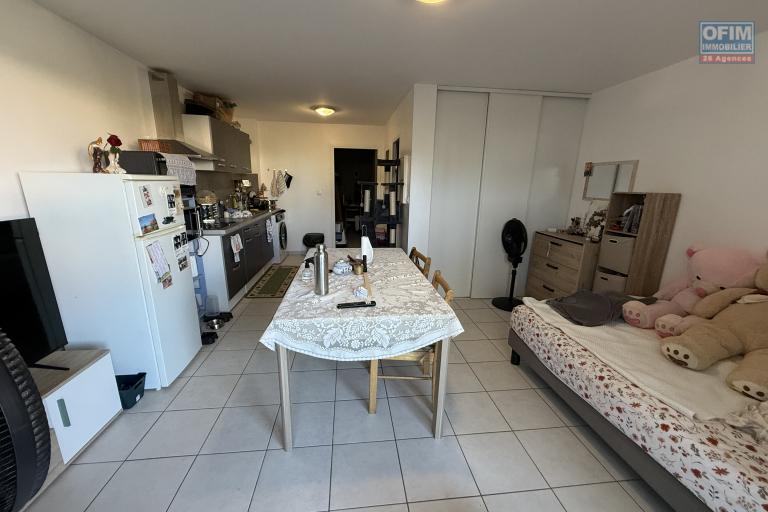 Studio + une pièce sans fenêtre, Résidence Les sirènes 2, pour un investissement locatif uniquement.