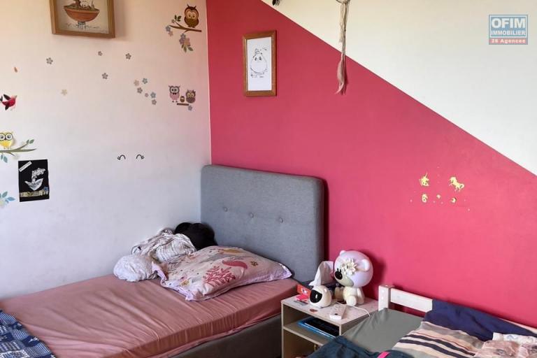 MAGNIFIQUE VILLA MEUBLE 3 CHAMBRES A LOUE SECTEUR DUPARC