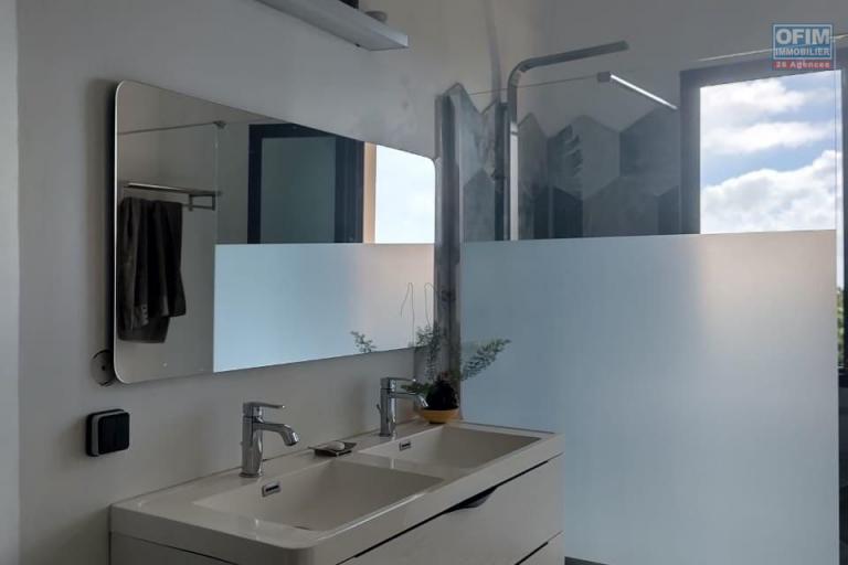 MAGNIFIQUE VILLA MEUBLE 3 CHAMBRES A LOUE SECTEUR DUPARC