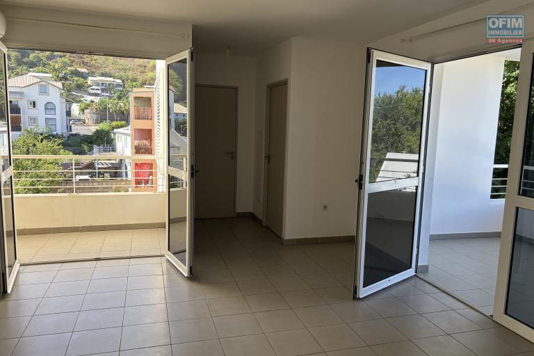 A vendre Saint-Leu centre beau T2