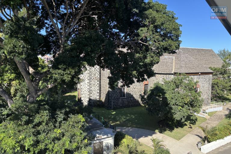 A VENDRE SAINT-LEU CENTRE T4 DUPLEX