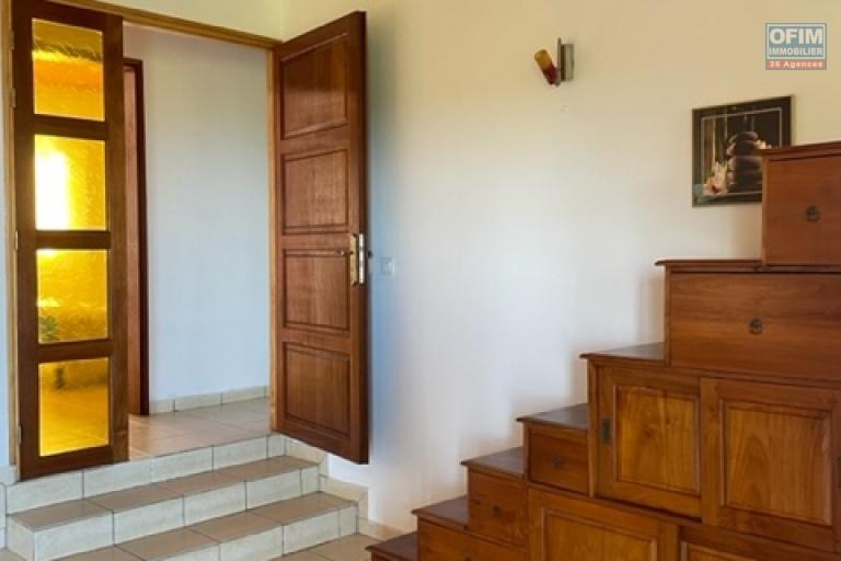 villa f4 meublé