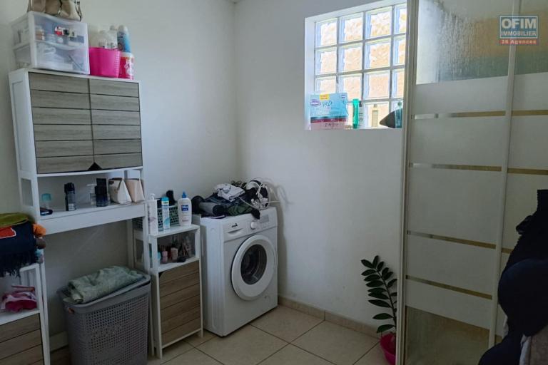  Appartement T2/3 en duplex &agrave; deux pas du centre ville du Tampon