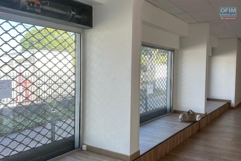 Local commercial/professionnel Centre ville Saint-Pierre