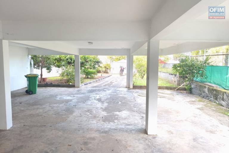 ✅ Maison à fort potentiel avec sous-sol et terrain piscinable – Quartier du Ruisseau, La Rivière Saint-Louis