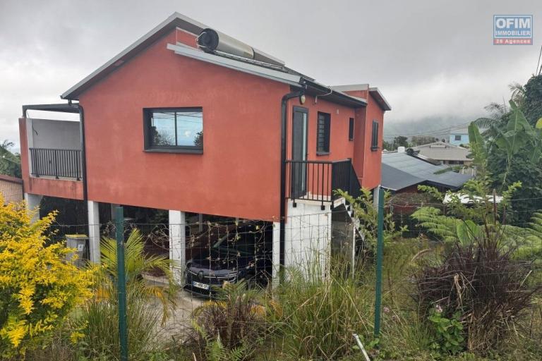 A louer joli villa récente de type F3 à Pont d'Yves le Tampon
