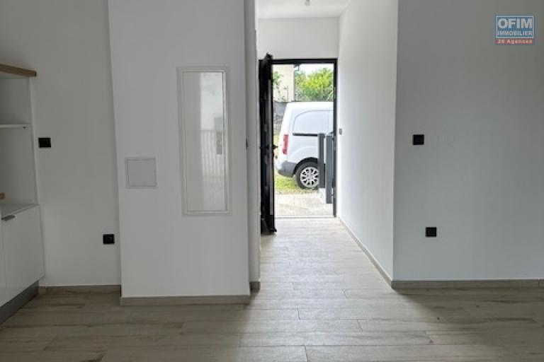 F3 NEUF EN REZ DE JARDIN