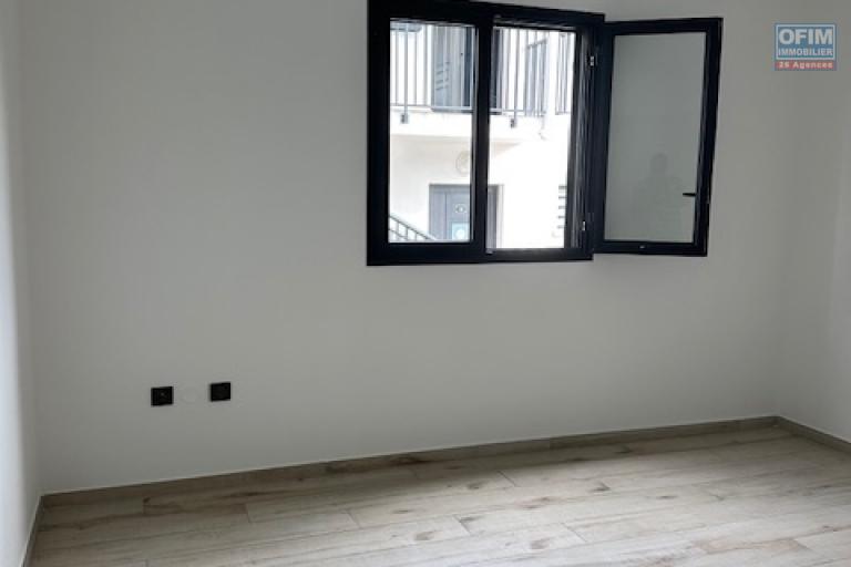 F3 NEUF EN REZ DE JARDIN