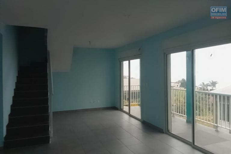 Villa F4 avec balcon vue sur la mer sur 2 étage.