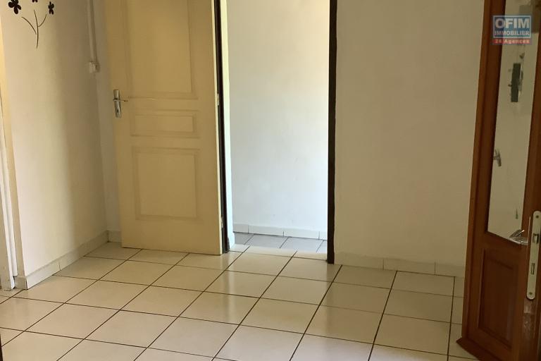 A LOUER villa de type F4 à RAVINE DES CABRIS