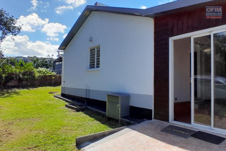 ALOUER Villa F3 à LE TAMPON (17 ème km)