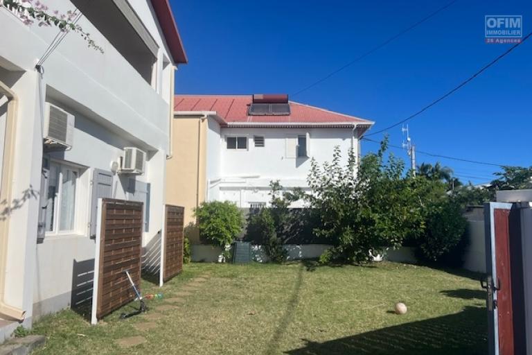 A louer Appartement T4 meublée atypique à 300m de l'océan