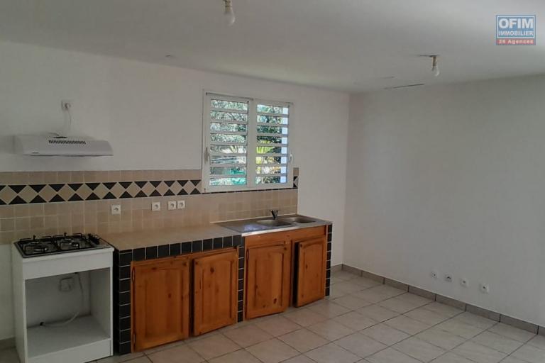 ALOUER Villa F3 à LE TAMPON (17 ème km)