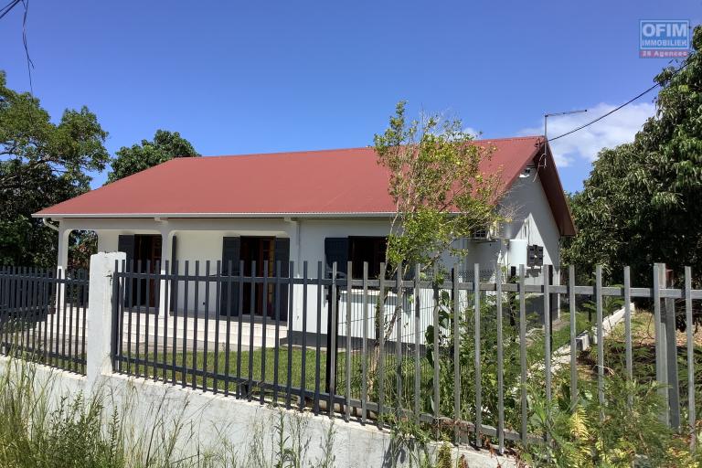 A LOUER Villa meublée F4 à LA RIVIERE SAINT LOUIS
