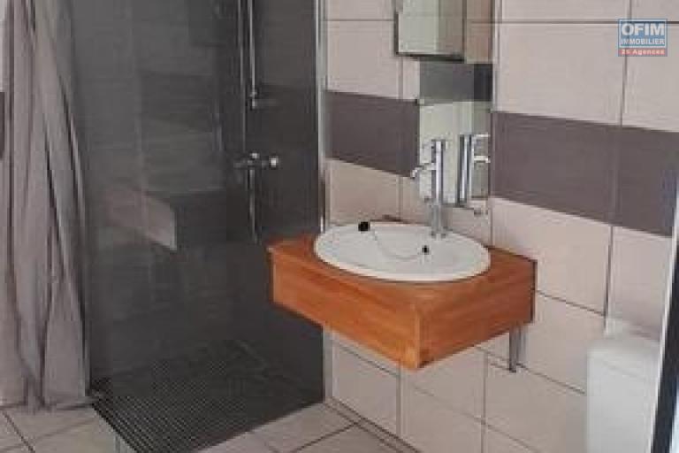 ALOUER Villa F3 à LE TAMPON (17 ème km)