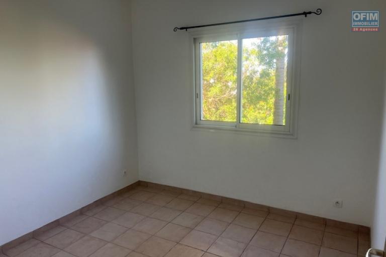 A Louer appartement de type T4 avec accès indépendant