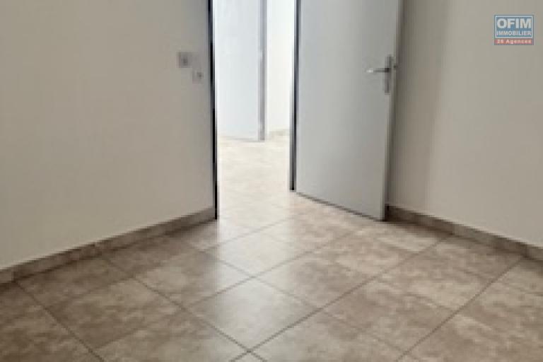 A vendre très bel appartement sur la résidence ETOILE DE MER à Sainte Clotilde.
