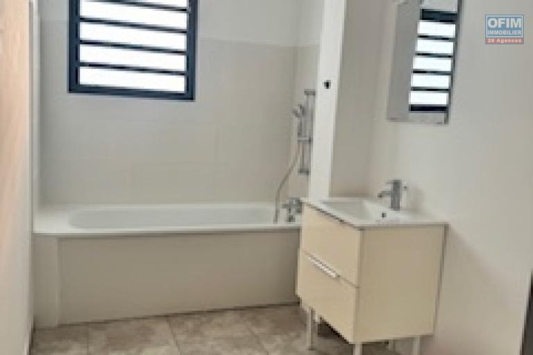 A vendre très bel appartement sur la résidence ETOILE DE MER à Sainte Clotilde.