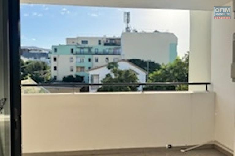 A vendre très bel appartement sur la résidence ETOILE DE MER à Sainte Clotilde.