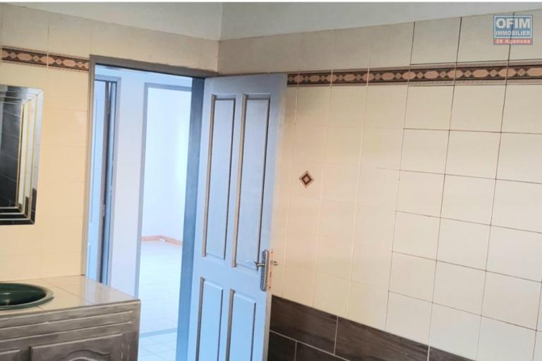 GRANDE VILLA 170 M2, À LA BRETAGNE