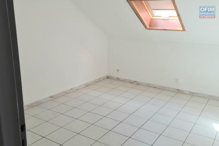  GRAND APPARTEMENT 2 CHAMBRES, CENTRE VILLE SAINTE MARIE