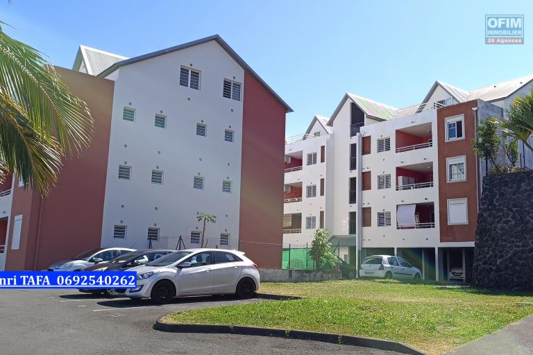 A vendre appartement de type T2 avec jardin privatif et terrasse &agrave; Saint-Joseph