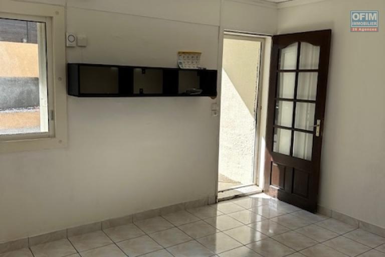 Villa F5 terre sainte