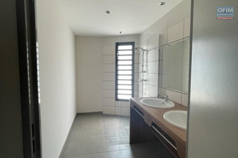 Appartement F3 Terre sainte