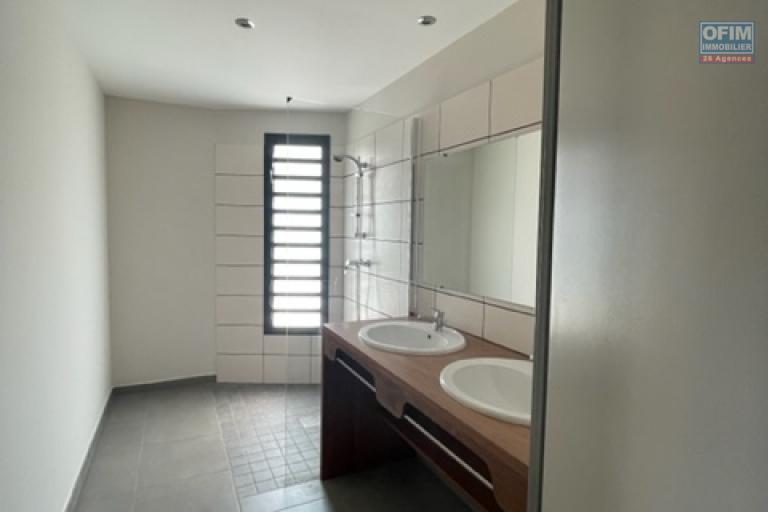 Appartement F3 Terre sainte