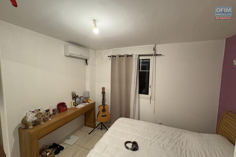 A vendre ce bel et grand appartement de type T3 avec une superbe vue mer et montagne
