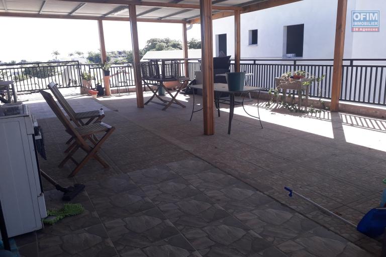 A louer appartement F4 en meublé sur le Port