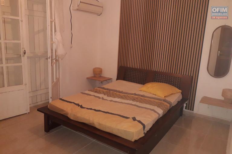 A louer appartement F4 en meublé sur le Port