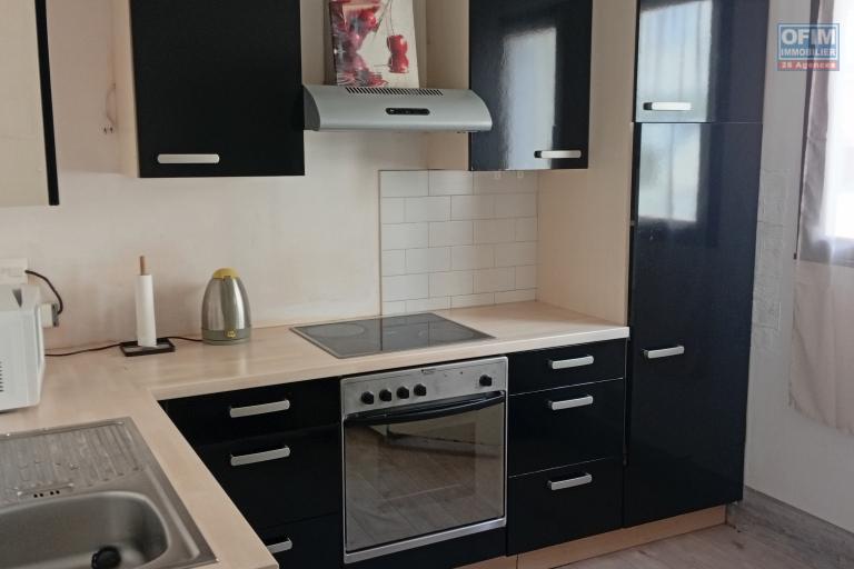A Vendre Appartement T3 de 64 m2 Proche des Plages à la Saint Gilles Les Bains
