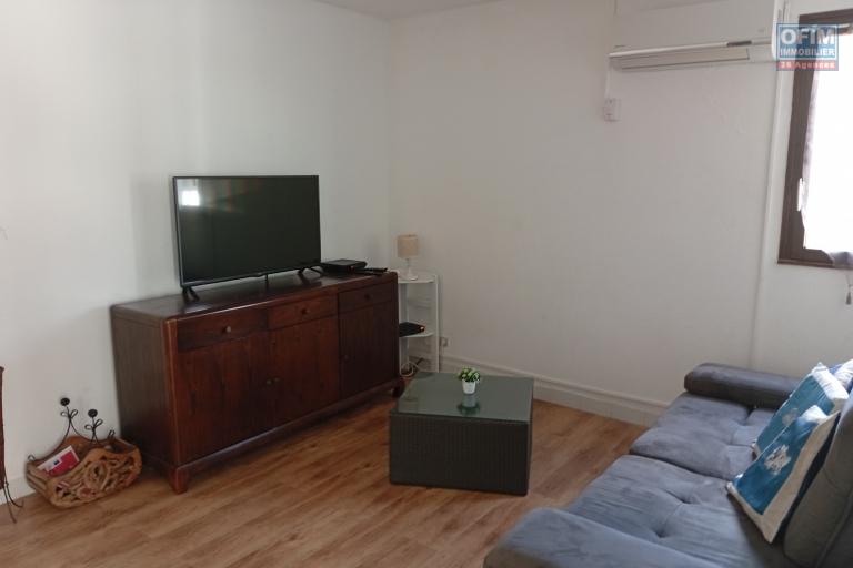 A Vendre Appartement T3 de 64 m2 Proche des Plages à la Saint Gilles Les Bains
