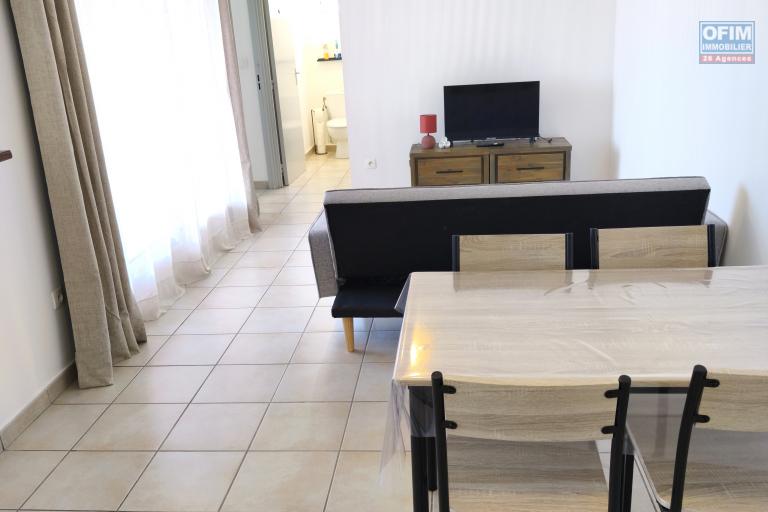 charmant F2 meublé avec vue mer et terrasse (Henri TAFA 0692540262)