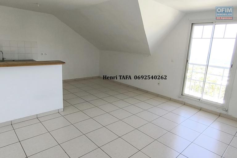 Beau studio avec vue mer (Henri TAFA 0692540262)
