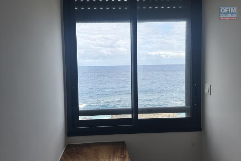 Appartement F2 Duplex d'exception Terre-Sainte