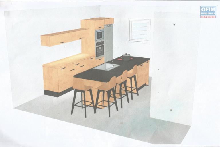 Maison à terminer de type F3/4 de 120 m² habitables sur 655 m² de terrain située à 200 m d'altitude sur la Riviere St Louis dans le quartier du Ruisseau.