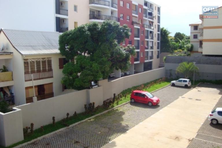 Appartement t3 Saint - Denis JARDIN DES HIRONDELLES