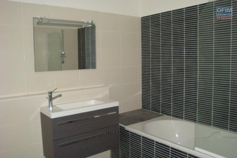 Appartement t3 Saint - Denis JARDIN DES HIRONDELLES